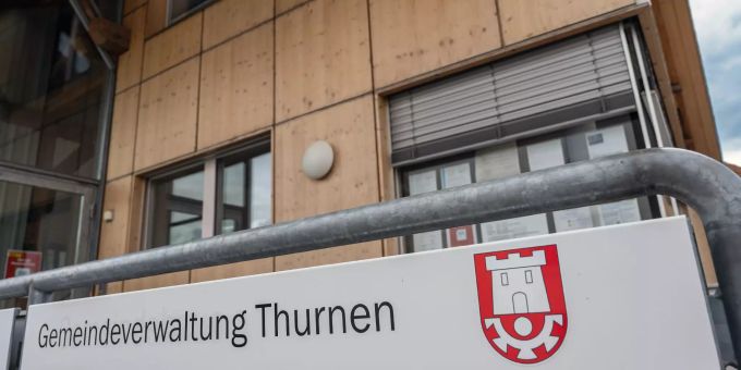 Gemeindeverwaltung Thurnen. Gemeindeverwaltung Thurnen.