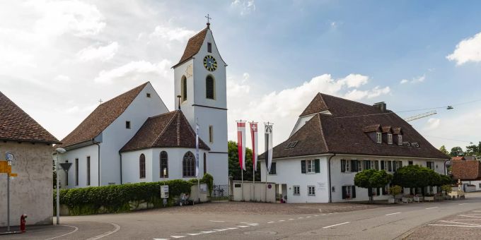 Das Heimatmuseum Schwarzbubenland an der Hauptstrasse in Dornach. Das Heimatmuseum Schwarzbubenland an der Hauptstrasse in Dornach.