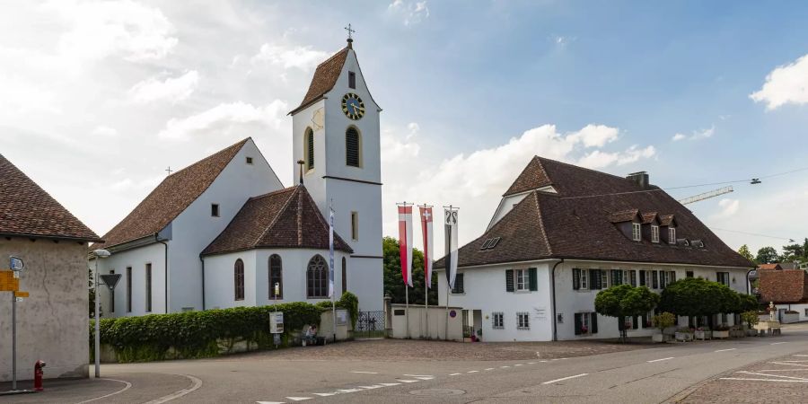 Das Heimatmuseum Schwarzbubenland an der Hauptstrasse in Dornach.