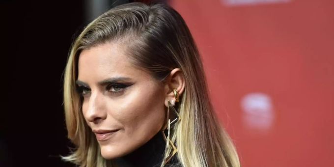 Model Sophia Thomalla wird 32. Foto: Caroline Seidel/dpa Model Sophia Thomalla wird 32. Foto: Caroline Seidel/dpa