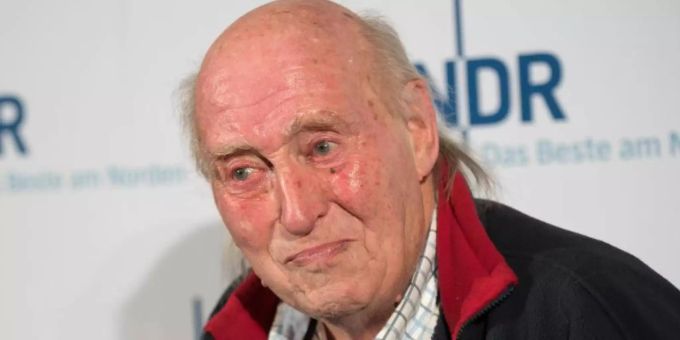 Der Schauspieler Hans Kahlert starb im Alter von 87 Jahren in Hamburg. Foto: picture alliance / Daniel Reinhardt/dpa Der Schauspieler Hans Kahlert starb im Alter von 87 Jahren in Hamburg. Foto: picture alliance / Daniel Reinhardt/dpa
