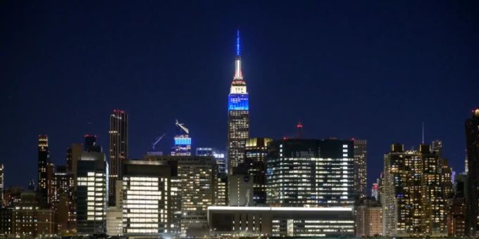 Das beleuchtete Empire State Building Das beleuchtete Empire State Building