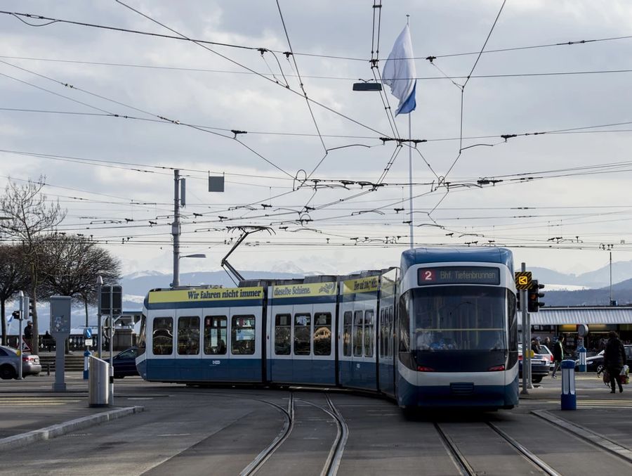 Die VBZ erklären, grundsätzlich seien die meisten Fahrzeuge mit Klimaautomatikanlagen ausgestattet.