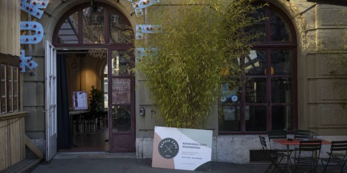 Die Café-Bar Turnhalle in Bern. Turnhalle