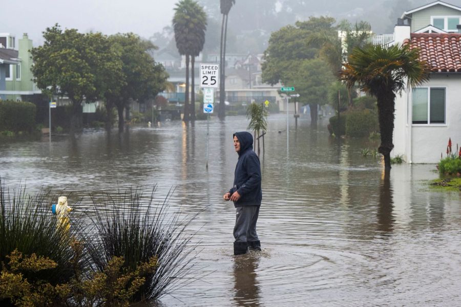 Seit Ende Dezember wird Kalifornien von heftigem Regen, starken Winden und Überschwemmungen heimgesucht.