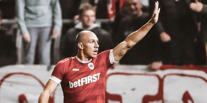 Keine Zukunft im Club - Stürmer Michi Frey in Antwerpen aussortiert!