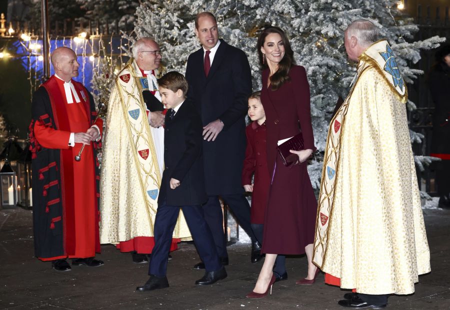 Prinz William mit seinen älteren Kids und Gattin Kate.