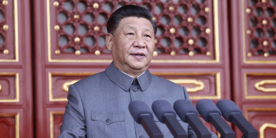 China falle es schwer, wirtschaftlich wieder auf die Beine zu kommen, ist China-Experte Ralph Weber überzeugt. Im Bild: Xi Jinping hält eine Rede. (Archivbild)