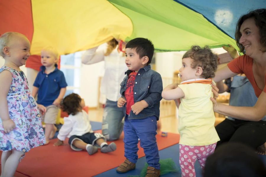 Auch der Kontakt mit anderen Kindern sei sehr fördernd für das Sprechverhalten.