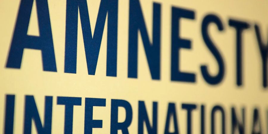 FILED - The logo of the human rights organization Amnesty International is pictured in Berlin. Photo: Sebastian Kahnert/dpa