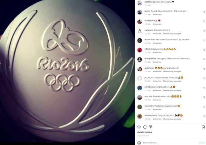 Steffi Kriegerstein präsentiert ihre Silbermedaille auf Instagram. Steffi