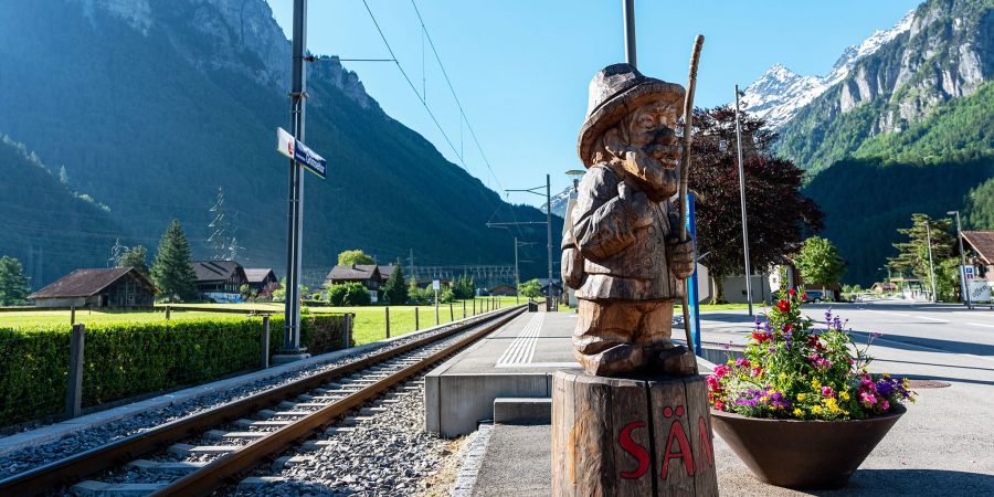 Die Haltestelle Grimseltor der Zentralbahn in Innertkirchen.
