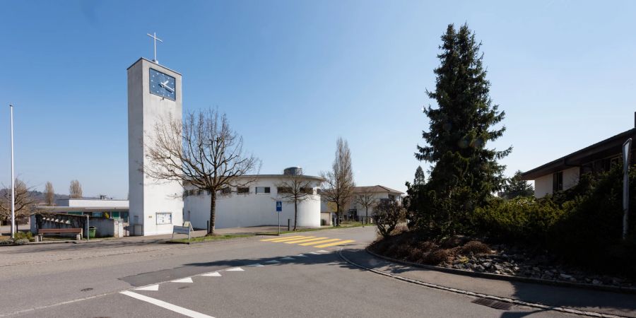 Die katholische Kirche in Schinznach.