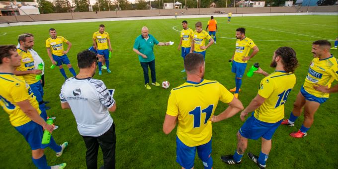 Das 3:0-Schlussresultat zwischen den Aargauern und den Oberaargauern entsprach letztlich dem Gezeigten. Langenthal versuchte ständig, die Aarauer in Schwierigkeiten zu bringen. Doch letztlich setzte sich die um zwei Ligen besser klassierte Mannschaft durch.