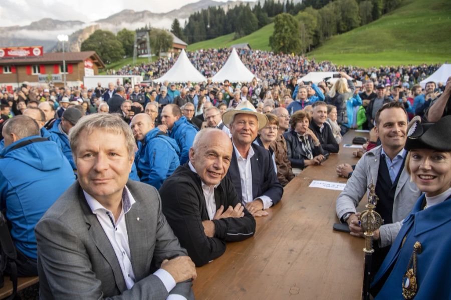 Der 71-Jährige lässt es sich nicht nehmen, ebenfalls ins Entlebuch zu reisen.