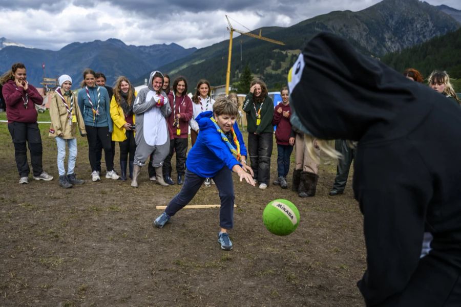 Die Bundesrätin zeigte sich von ihrer sportlichen Seite.