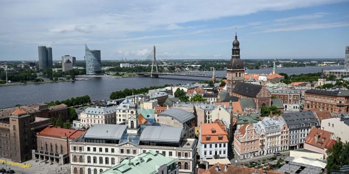 Gazprom hat nach eigenen Angaben die Gaslieferungen in das EU-Land Lettland eingestellt. Gazprom hat nach eigenen Angaben die Gaslieferungen in das EU-Land Lettland eingestellt.