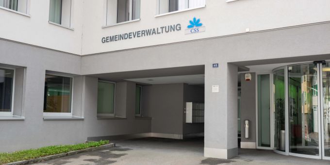 Die Gemeindeverwaltung in Muotathal im Kanton Schwyz. Die Gemeindeverwaltung in Muotathal im Kanton Schwyz.