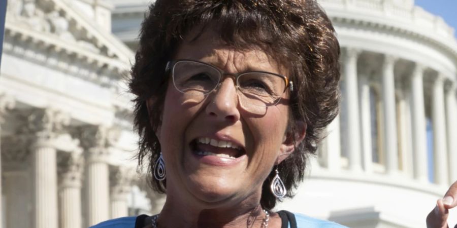 ARCHIV - Jackie Walorski, republikanische US-Kongressabgeordnete, spricht auf dem Capitol Hill in Washington. Foto: J. Scott Applewhite/AP/dpa