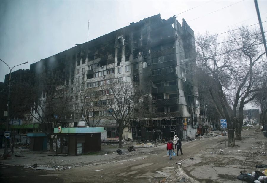 Am Donnerstag erklärten die Russen Mariupol gar für erobert.