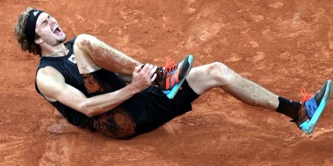 Paris-Drama - Zverev nimmt sich Federer & Nadal als Comeback-Vorbilder