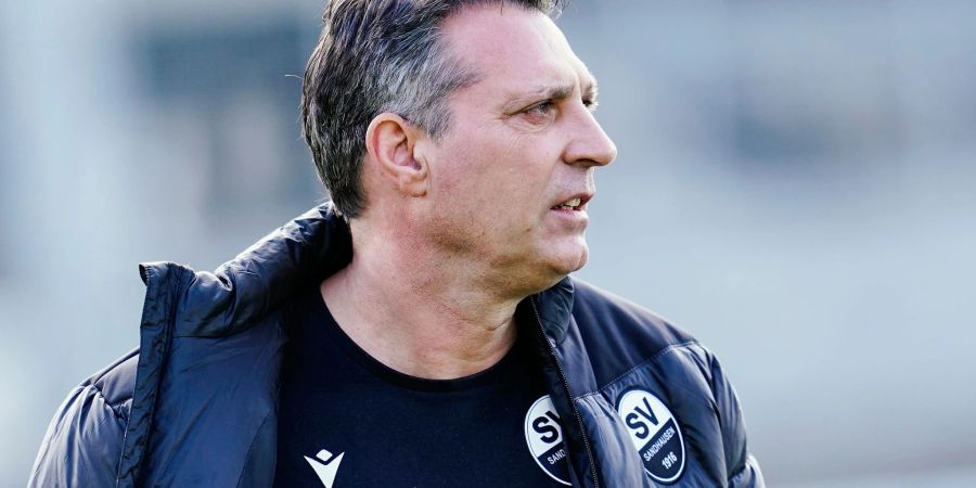 Hat seinen Vertrag in Sandhausen verlängert: Trainer Alois Schwartz.