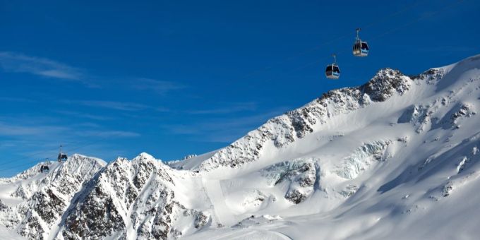 Die 5 Tiroler Gletscher bieten einen frühen Skisaisonstart in den Skigebieten Kaunertal, Pitztal, Ötztal, Stubai und Hintertux. (Archivbild) pitztal