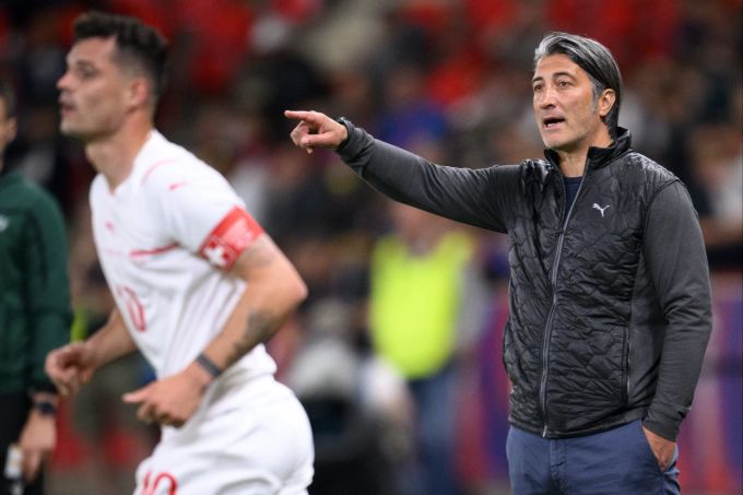 Das Verhältnis zwischen Trainer Murat Yakin und Captain Granit Xhaka sei einwandfrei. Granit Xhaka Murat Yakin