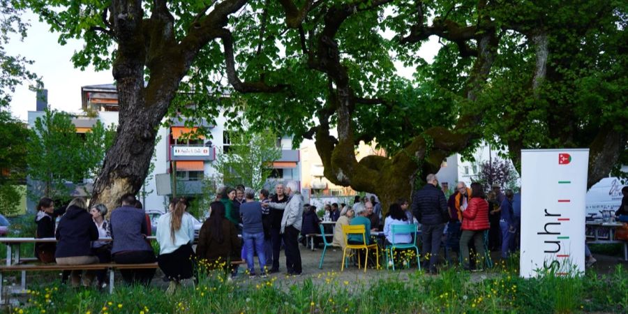 Gilgen-Platz an der Oberen Dorfstrasse