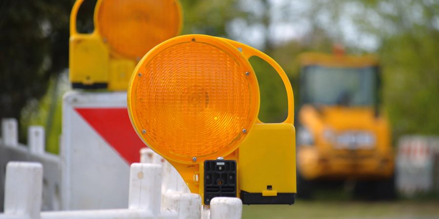 Signalleuchte Absperrung Bauarbeiten Strassensperre Strassensperrung