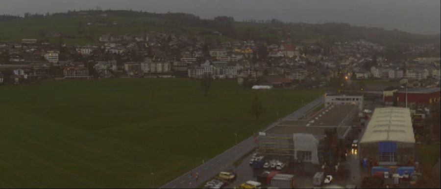 Am Dienstagabend war es am gleichen Ort noch grün.