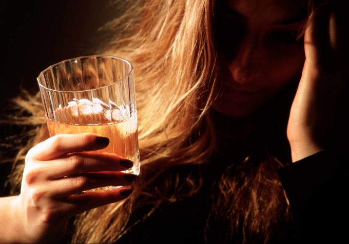 Das Veterinäramt hat einer alkoholkranken Frau aus dem Kanton Zürich den Hund weggenommen. Veterinäramt Alkohol Hund
