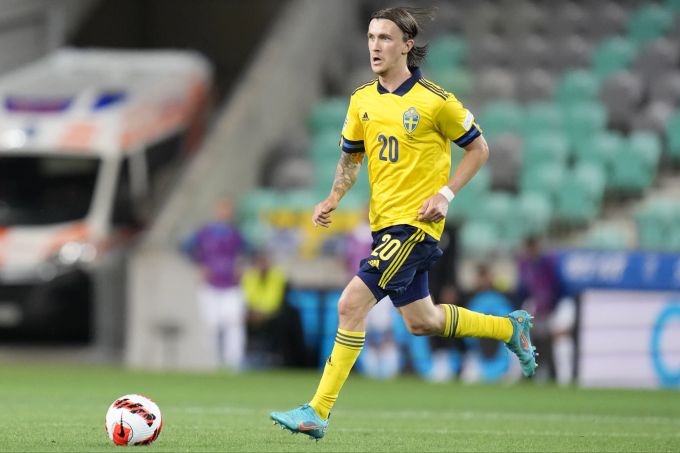 Kristoffer Olsson im Trikot der schwedischen Nationalmannschaft. Kristoffer Olsson