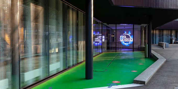 Der Tessinerplatz mit dem Fifa-Museum im Kreis 2 in Zürich. Der Tessinerplatz mit dem Fifa-Museum im Kreis 2 in Zürich.