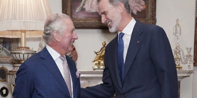 Royale Audienz - König Charles empfängt König Felipe von Spanien