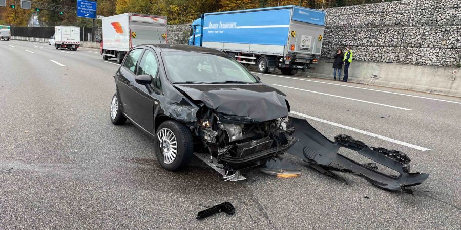 A1/Neuenhof: Mangelnde Aufmerksamkeit fordert Kollision