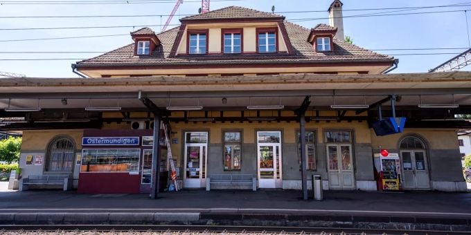 Bahnhof Ostermundigen. - Ostermundigen Bahnhof Ostermundigen. - Ostermundigen