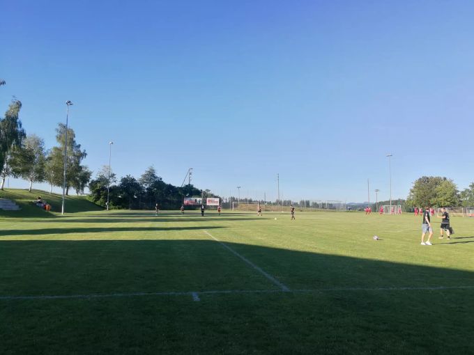 Blick über den Sportplatz Gyrisberg in Jegenstorf. SCJ