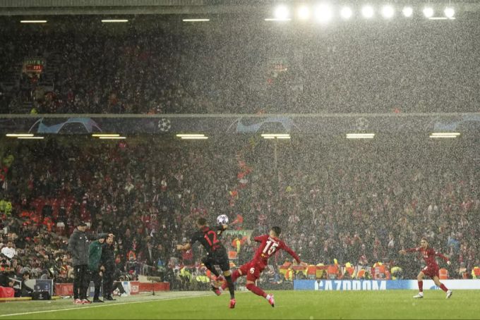 Das Spiel am 11. März fand in Liverpool vor tausenden von Zuschauern statt. Liverpool Atletico
