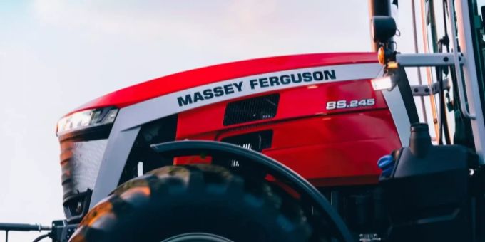Der neue MF 8S. massey ferguson