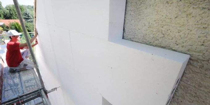 Berlin - Klimaschutz bei Gebäuden darf Mieter nicht zu hart treffen