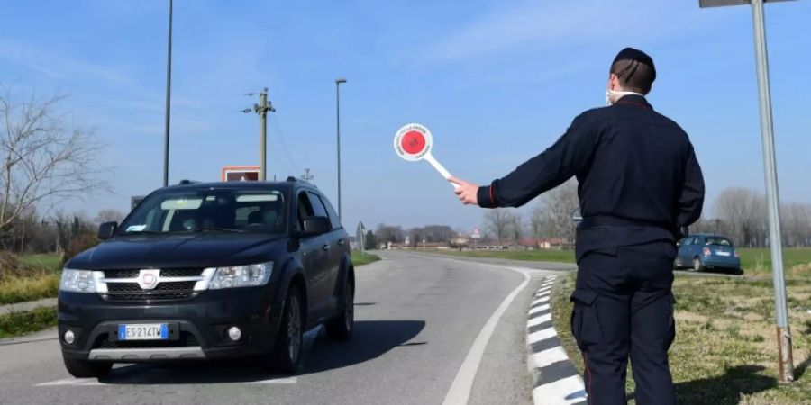 Polizeikontrolle nahe Mailand