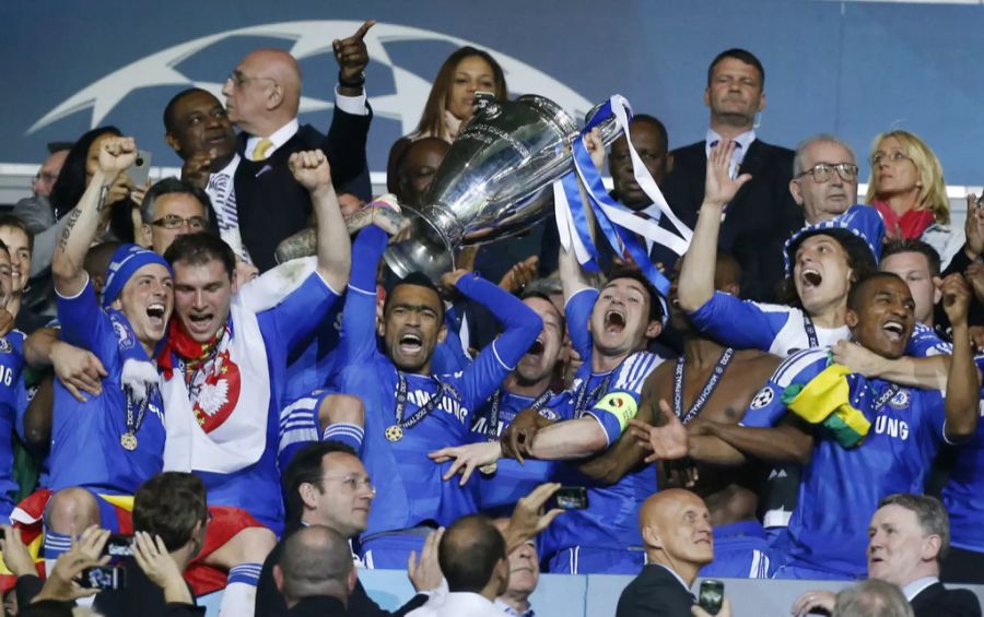 Die Spieler des FC Chelsea bejubeln ihren Triumph in der Champions League.