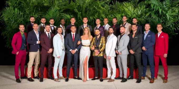Alle Bilder hier - Das sind Bachelorette Chanelles 22 Männer