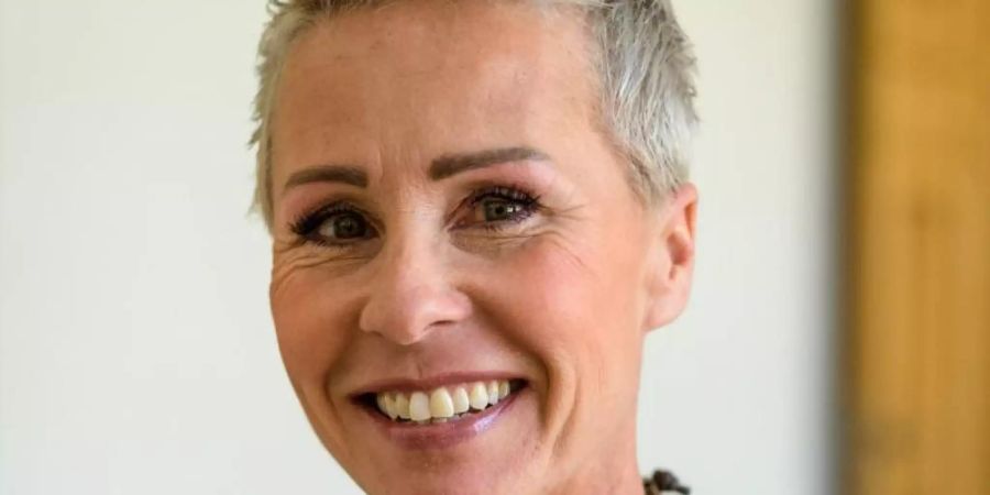 Sonja Zietlow hat ein Herz für Koalas. Foto: Matthias Balk/dpa