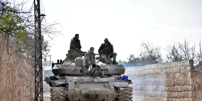 Damaskus - Assad-Truppen nehmen strategisch wichtige Stadt im Nordwesten Syriens ein