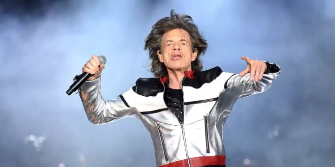 Wieder auf den Beinen - Mick Jagger erholt sich eine Woche nach Herz-OP