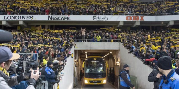 Mega-Party in Bern - Im Video: 7000 Fans feiern Meister YB im Wankdorf