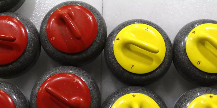 Im Mixed-Doppel spielen die Teams nur je sechs Steine