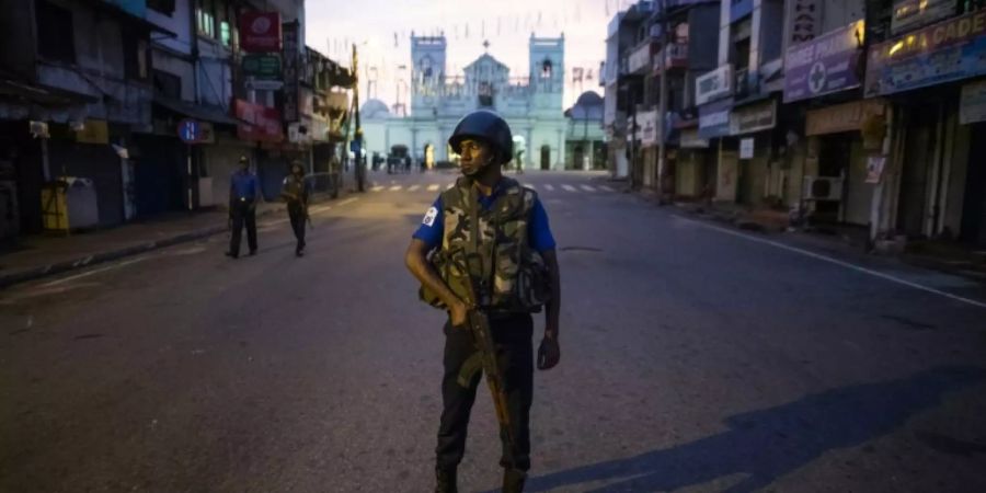 Soldat in Sri Lankas Hauptstadt Colombo